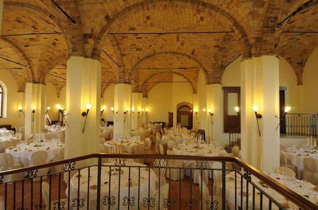 Hotel Villa Fiorita جوليانوفا المطعم الصورة