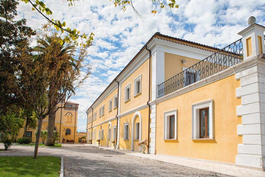 Hotel Villa Fiorita جوليانوفا المظهر الخارجي الصورة