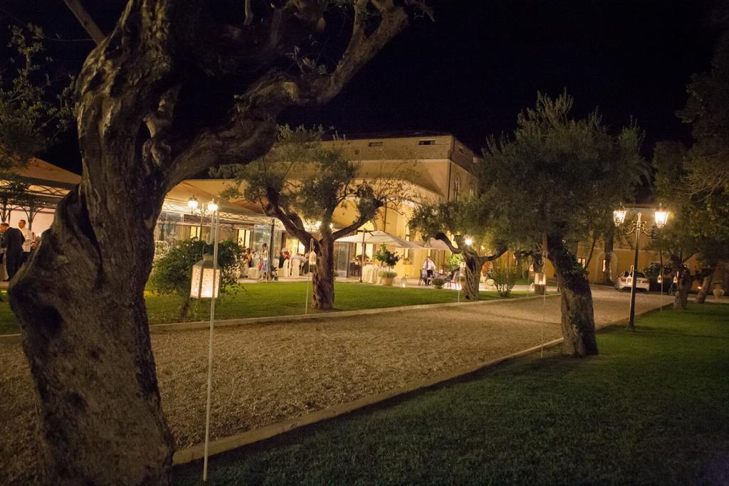 Hotel Villa Fiorita جوليانوفا المظهر الخارجي الصورة